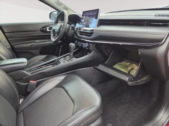2023 Jeep Compass Altitude 4x4