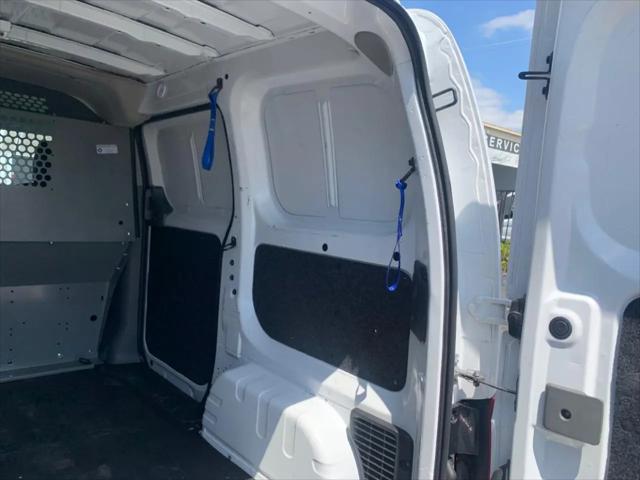 2021 Nissan NV200 Compact Cargo SV Xtronic CVT