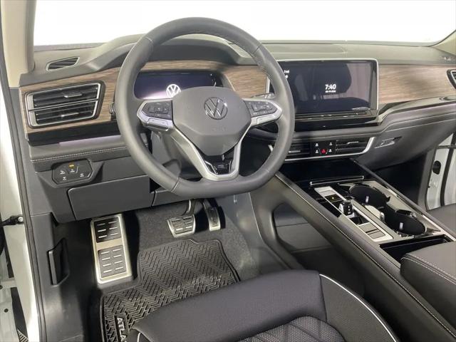 2026 Volkswagen Atlas SEL Premium R-Line