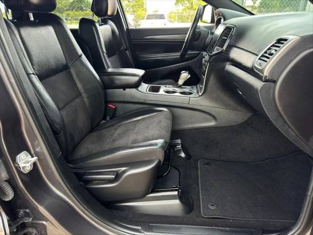 2021 Jeep Grand Cherokee Laredo X 4x2