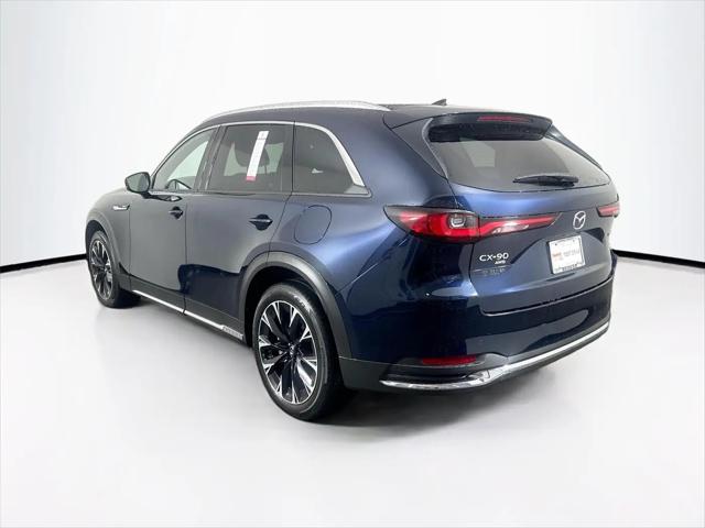 2025 Mazda X-90 Premium Plus Package