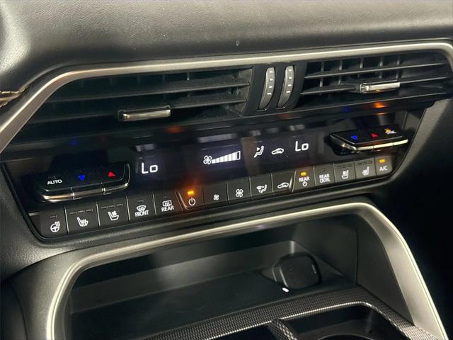 2025 Mazda X-90 Premium Plus Package