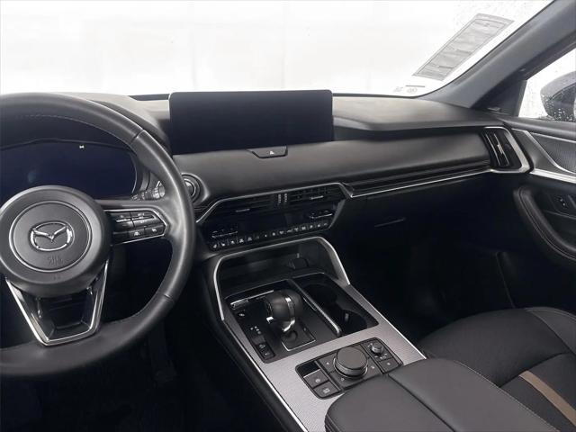 2025 Mazda X-90 Premium Plus Package