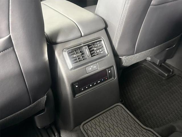 2025 Mazda X-90 Premium Plus Package