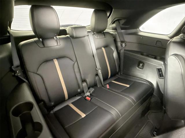 2025 Mazda X-90 Premium Plus Package