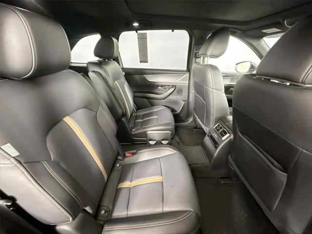 2025 Mazda X-90 Premium Plus Package