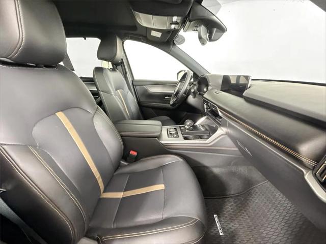 2025 Mazda X-90 Premium Plus Package