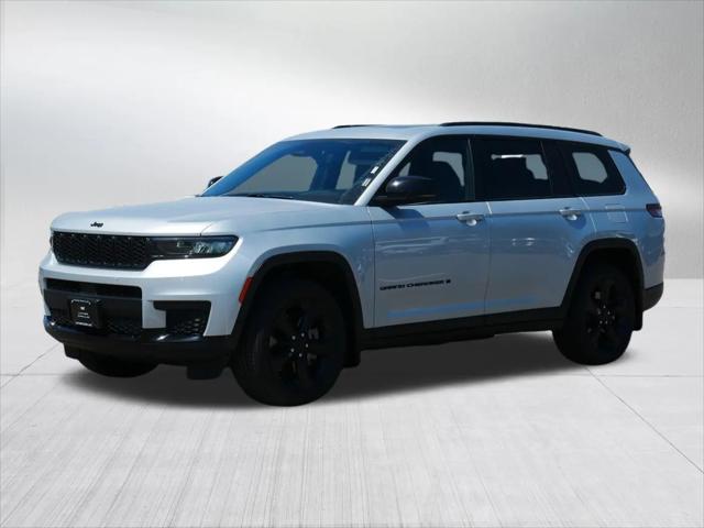 2023 Jeep Grand Cherokee L Altitude 4x4