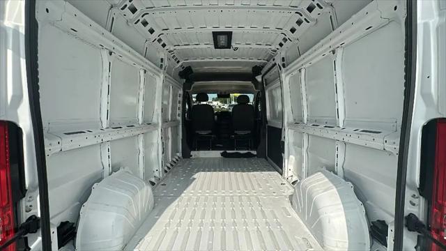 2026 Ram ProMaster 2500 Cargo Van Tradesman High Roof 159" WB w/Pass Seat