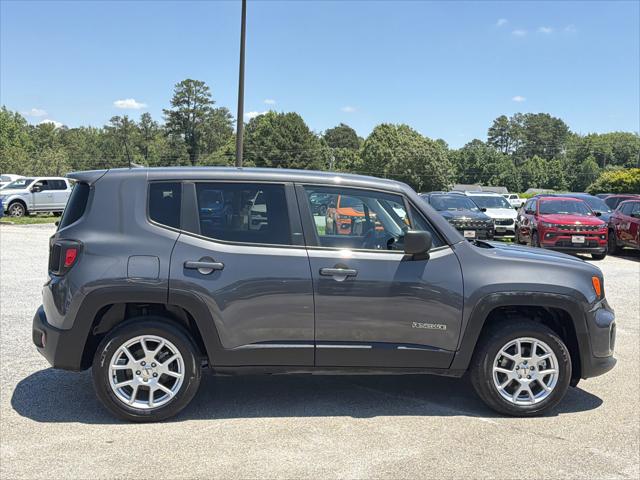 2023 Jeep Renegade Latitude 4x4