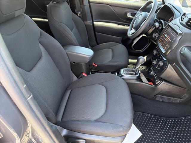 2023 Jeep Renegade Latitude 4x4