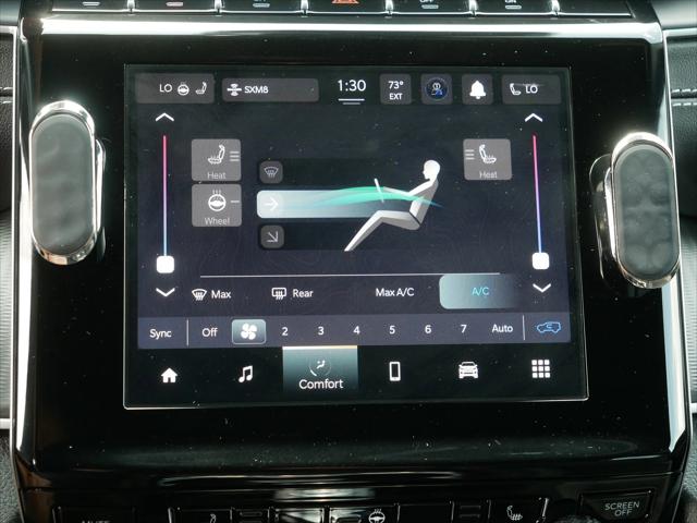 2025 Jeep Grand Cherokee Laredo 4x4