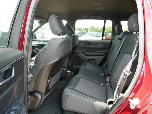 2025 Jeep Grand Cherokee Laredo 4x4