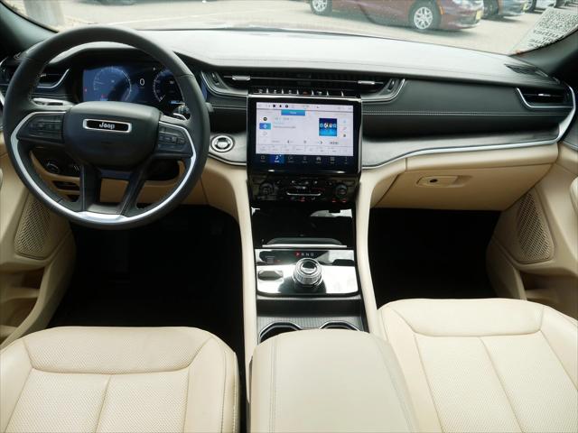 2025 Jeep Grand Cherokee L Limited 4x4