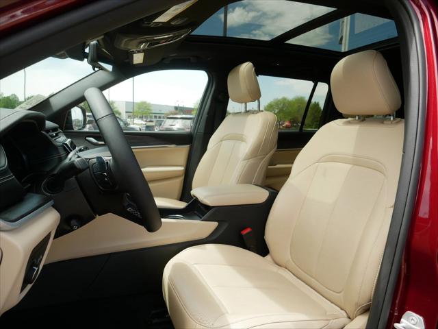 2025 Jeep Grand Cherokee L Limited 4x4