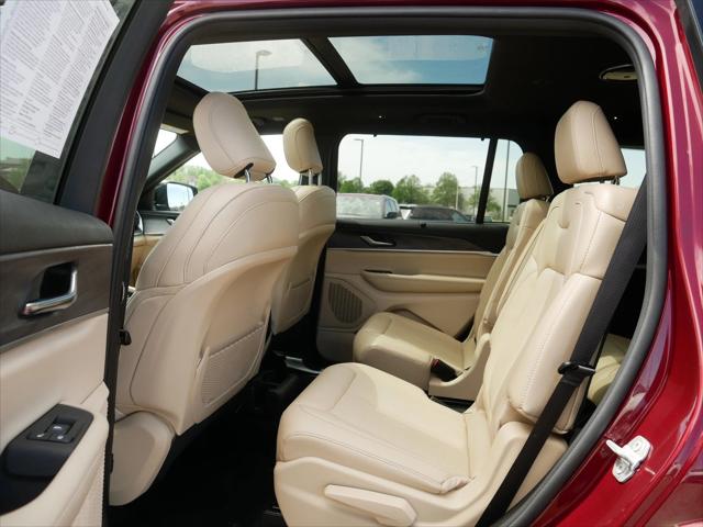 2025 Jeep Grand Cherokee L Limited 4x4