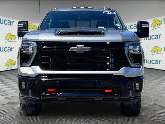 2025 Chevrolet Silverado 2500HD 4WD Crew Cab Standard Bed LTZ