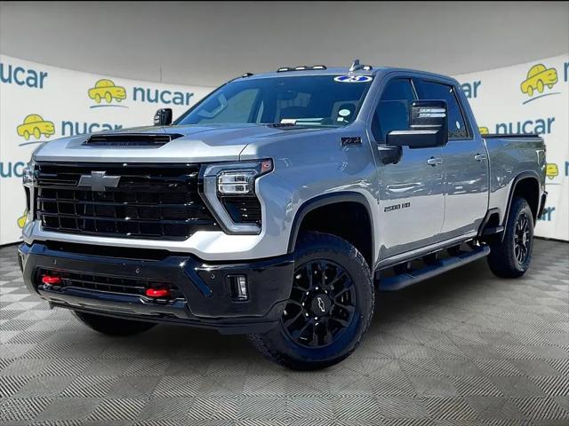 2025 Chevrolet Silverado 2500HD 4WD Crew Cab Standard Bed LTZ