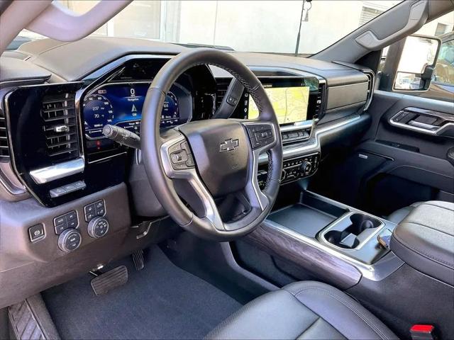 2025 Chevrolet Silverado 2500HD 4WD Crew Cab Standard Bed LTZ