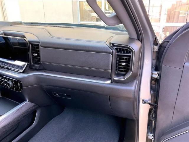2025 Chevrolet Silverado 2500HD 4WD Crew Cab Standard Bed LTZ