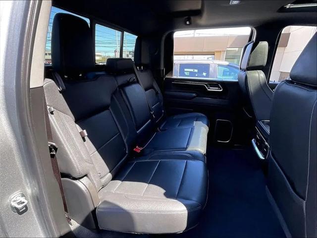 2025 Chevrolet Silverado 2500HD 4WD Crew Cab Standard Bed LTZ