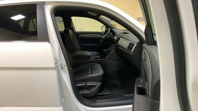 2020 Volkswagen Atlas Cross Sport 3.6L V6 SE w/Technology