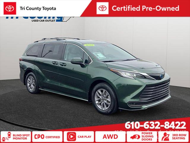 2022 Toyota Sienna LE 2022 Toyota Sienna LE