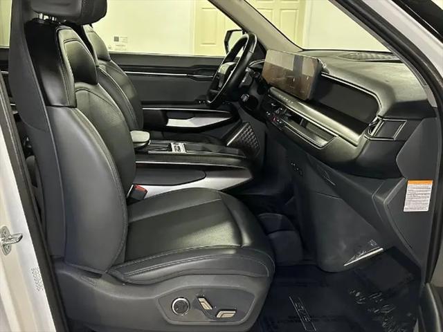 2024 Kia EV9 Light Short Range
