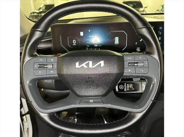 2024 Kia EV9 Light Short Range