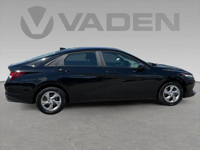 2023 Hyundai Elantra SE