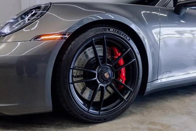 2024 Porsche 911 Carrera GTS