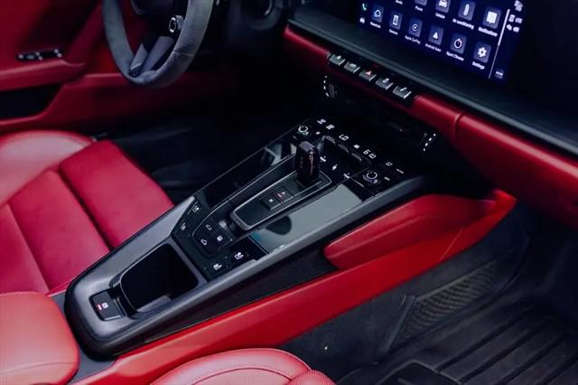 2024 Porsche 911 Carrera GTS