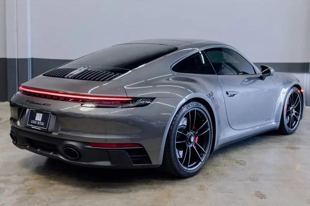 2024 Porsche 911 Carrera GTS