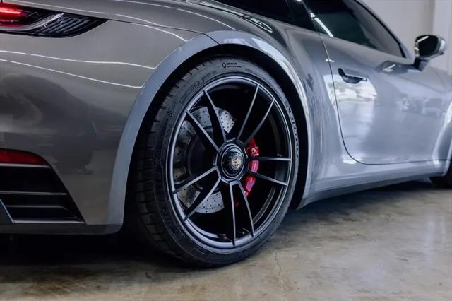 2024 Porsche 911 Carrera GTS