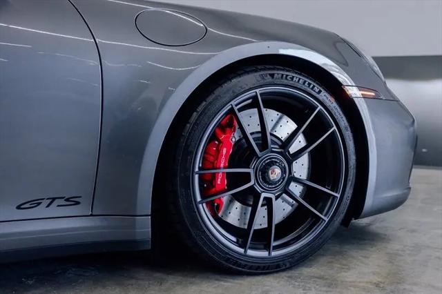 2024 Porsche 911 Carrera GTS