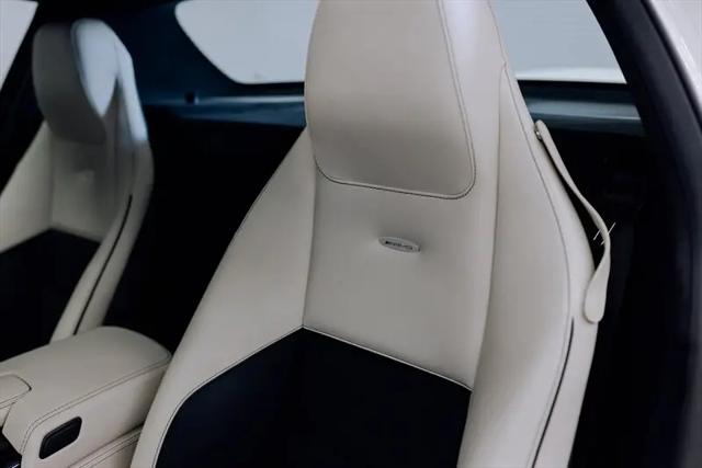 2011 Mercedes-Benz SLS AMG Standard