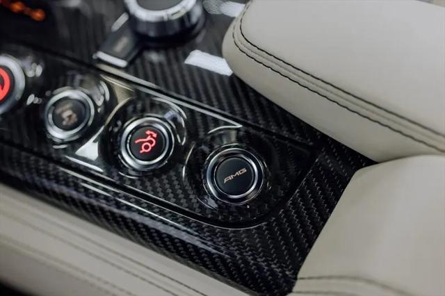 2011 Mercedes-Benz SLS AMG Standard