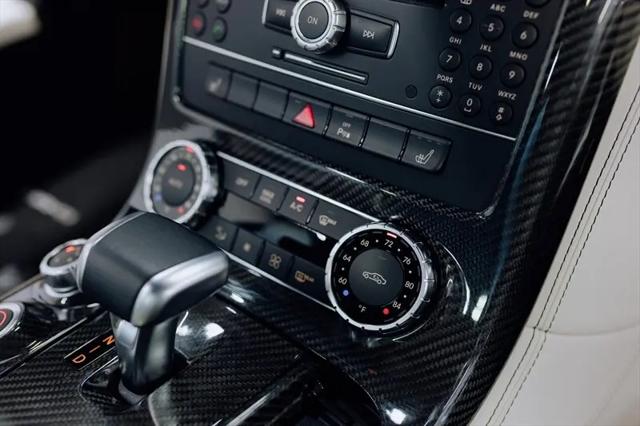 2011 Mercedes-Benz SLS AMG Standard