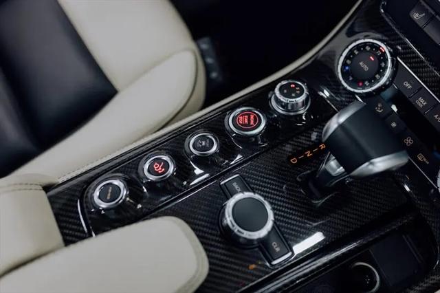 2011 Mercedes-Benz SLS AMG Standard