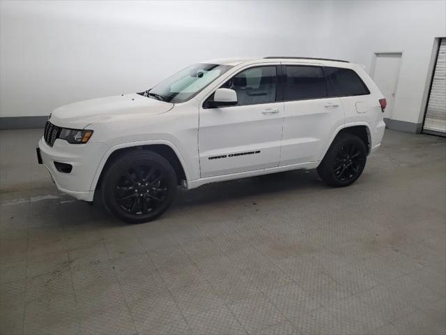 2022 Jeep Grand Cherokee Laredo X 4x4