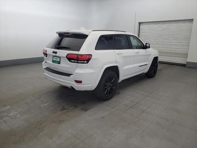2022 Jeep Grand Cherokee Laredo X 4x4