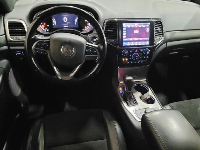 2022 Jeep Grand Cherokee Laredo X 4x4