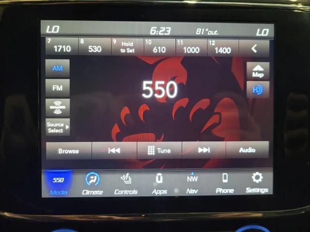2022 Jeep Grand Cherokee Laredo X 4x4