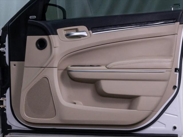 2012 Chrysler 300 Limited