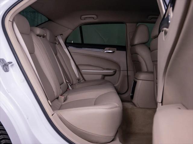 2012 Chrysler 300 Limited