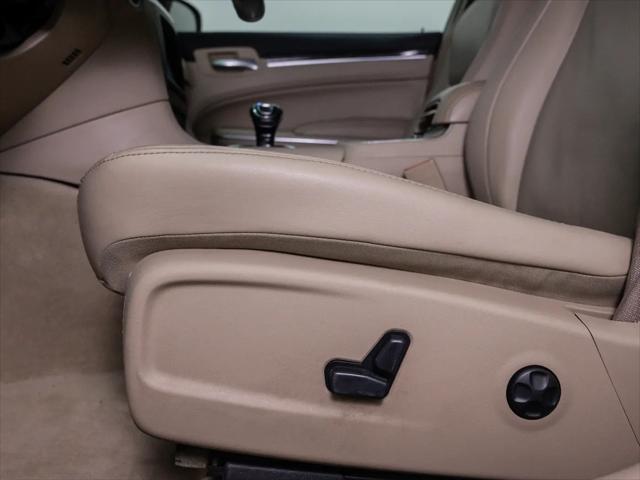 2012 Chrysler 300 Limited