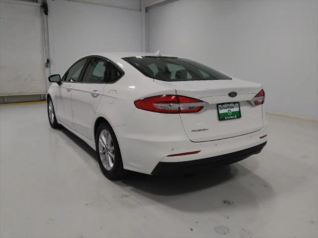 2020 Ford Fusion SE