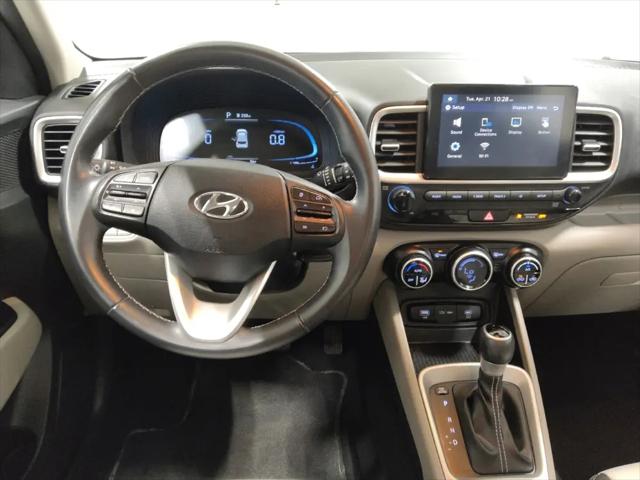 2023 Hyundai Venue SEL