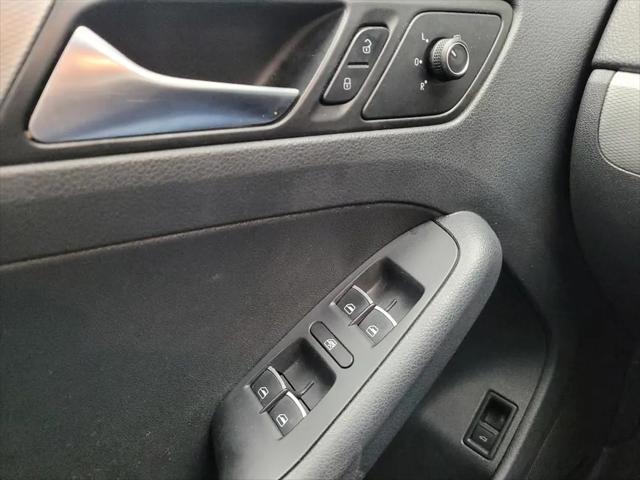 2015 Volkswagen Jetta 1.8T SE