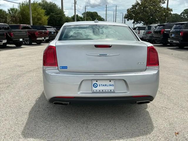 2023 Chrysler 300 Touring